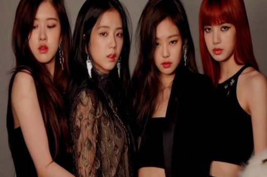Black Pink Angel é extremamente sexy um com o outro com um homem desconhecido